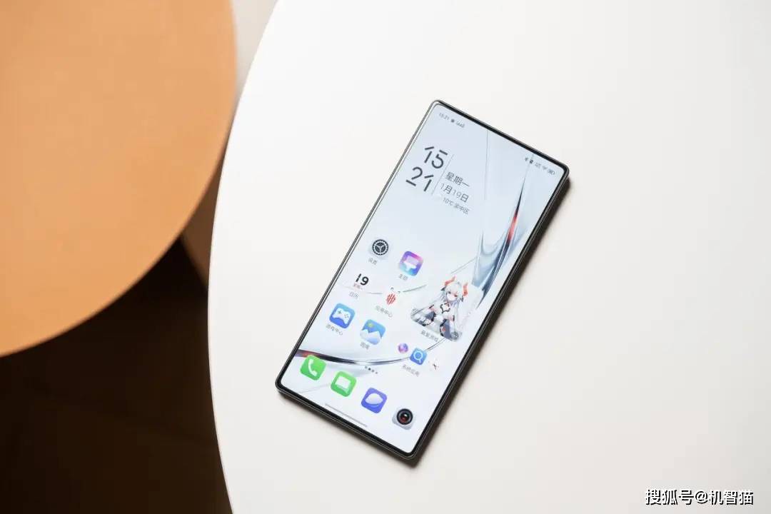 红魔11 Air测评：游戏手机的巧妙平衡点